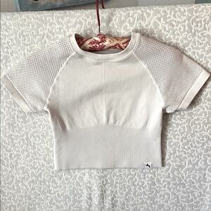 JL Tight sport top cropped short sleeve Sz. S Ribbed Tee Stretch